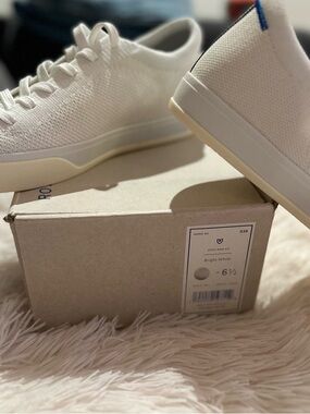 Rothy's The Lace Up Sneaker Bright White